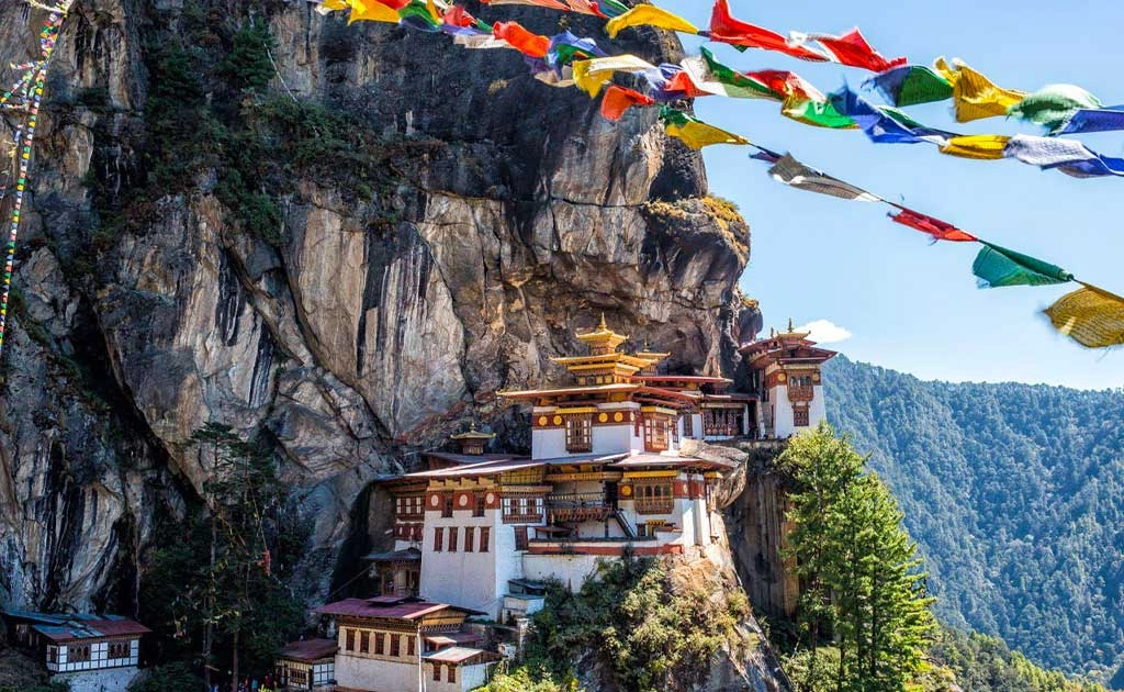 Bhutan Tour 6 Nights 7 Days