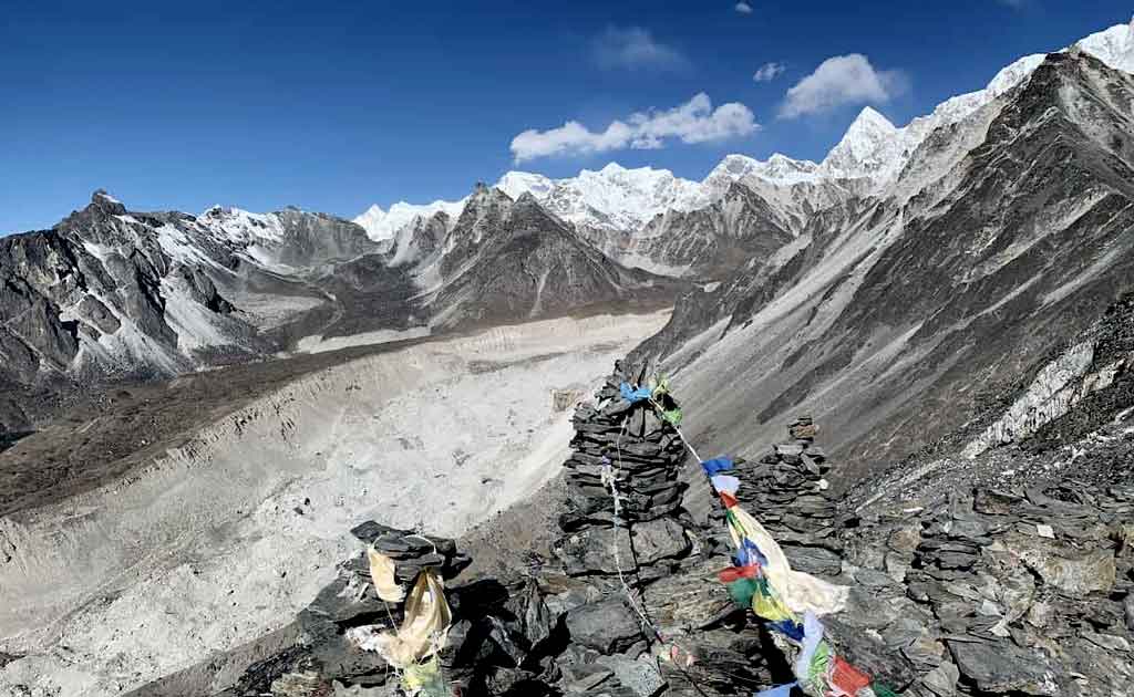 Chhukung Ri - 12 Best Everest Veiw point 